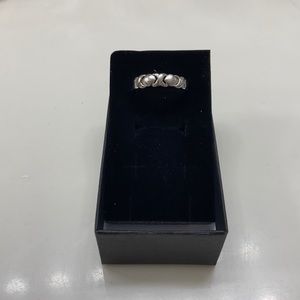 Size 8-9 silver ring